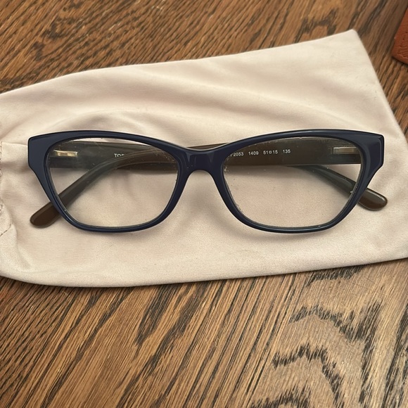 Tory Burch Eyeglasses - Picture 8 of 8
